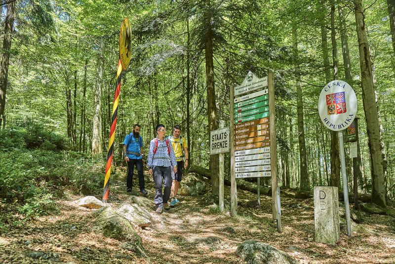Bei einer Goldsteig-Wanderung Grenzen überschreiten