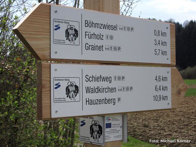 Wegweiser am Prachatitzer Weg - Goldener Steig