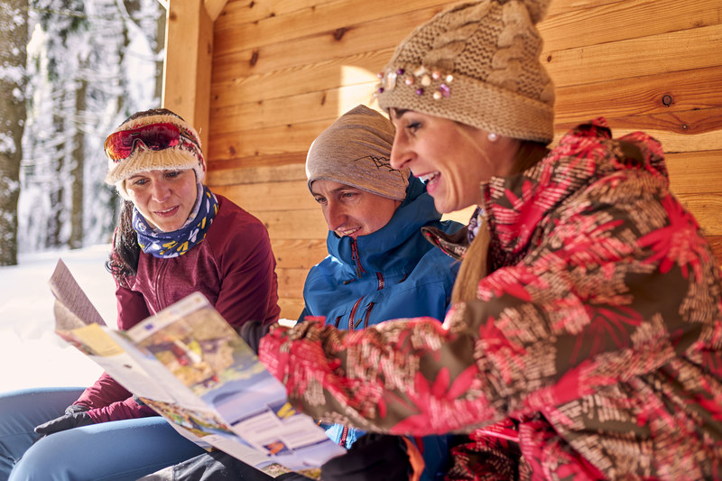 Die Goldsteig-Übersichtskarte kann kostenlos beim Tourismusverband Ostbayern e.V. bestellt werden.